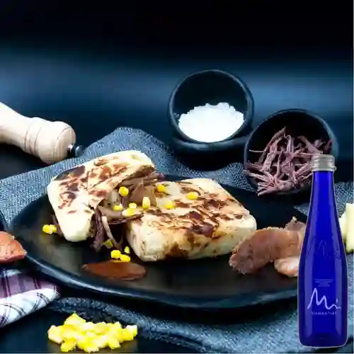 Combo la Tóxica + Manantial Sin Gas 400 ml