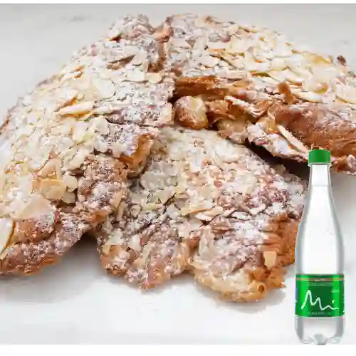 Caja X 3 Croissant de Almendra +Manantial C/gas 600ML