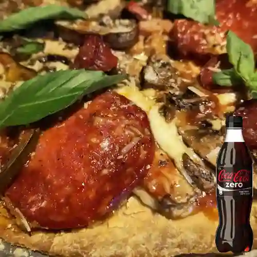 Combo Pizza Deluxe Di Carni + Coca-cola 400ml Zero