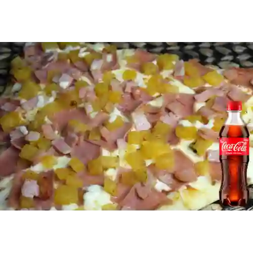 Combo Pizza Triangular Hawaiana + Cocacola Orig 400 ml
