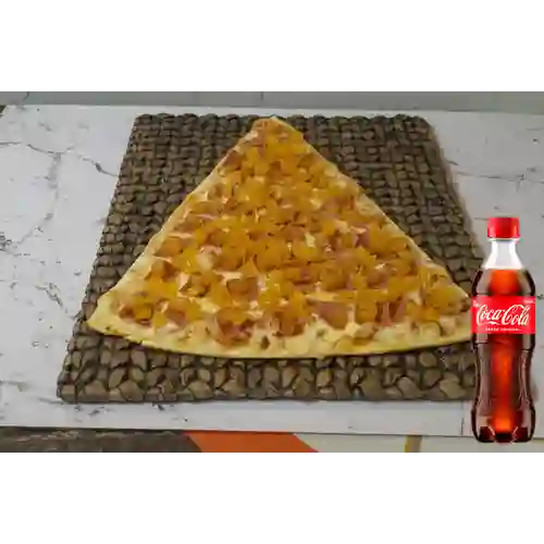 Pizza Triangular Hawaiana con Tocineta +CocaCola Org 400ml