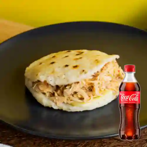 Combo Arepa Solo Pollo + Coca Cola Original 400 ml