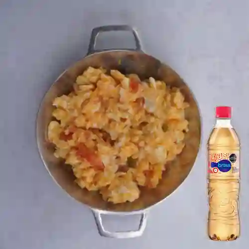 Huevos c/ Hogao (Aliños) + Brisa Sabor Manzana 600ML
