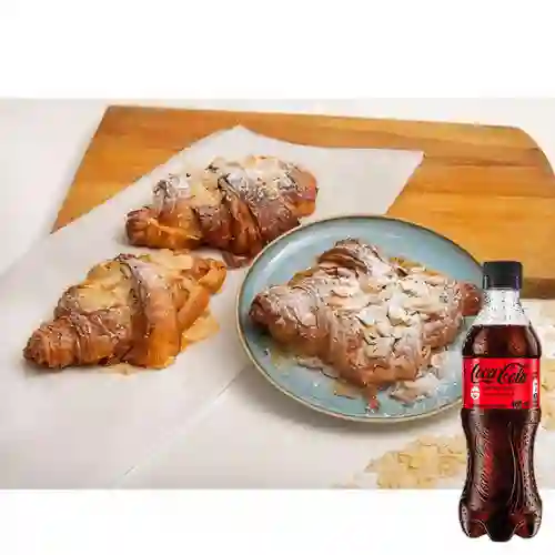 Combo Croissant de Almendras +Cocacola S/az 400ml
