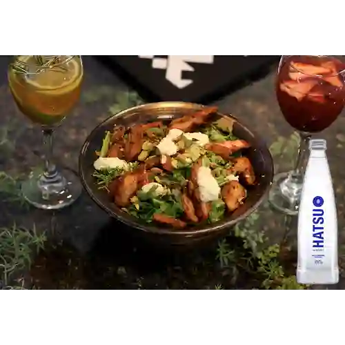 Combo Ensalada Coral + Agua Hatsu Sin Gas 300 ml