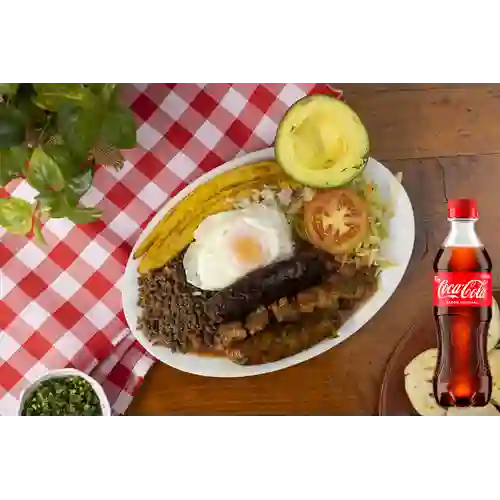 Combo Bandeja Paisa + Coca Cola Original 400 ml