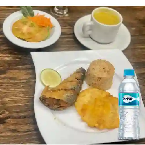 Combo Menú Ejecutivo + Brisa Sin Gas 300 ml