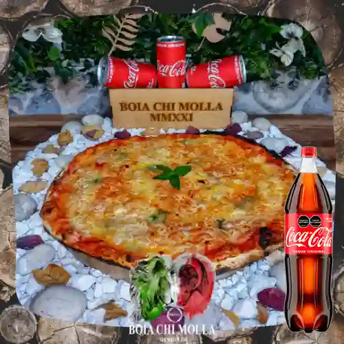 4 Formaggi - 35Cm - 6Porciones +Cocacola Org 1.5l