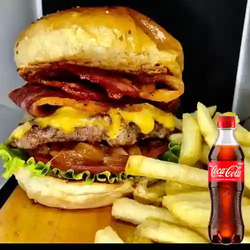 Combo Capitana Marvel + Coca Cola Original 400 ml