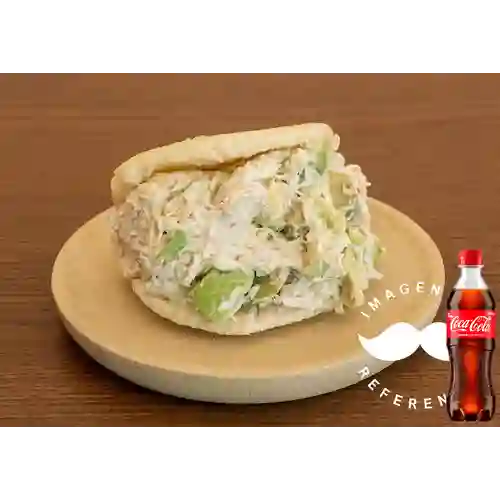 Combo Arepa Reina Pepiada + Coca Cola Original 400 ml