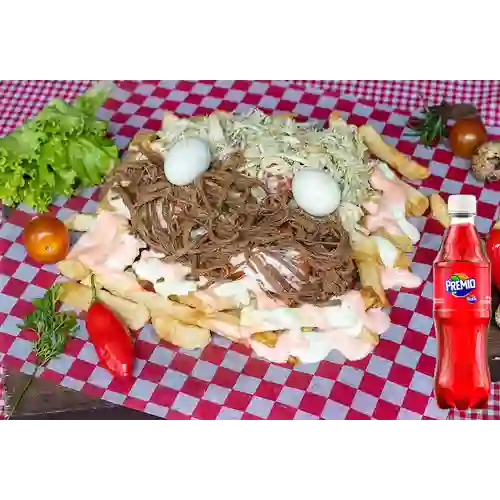 Combo Salchipapas Yumbo Mixta Desmechada +Premio 400ml