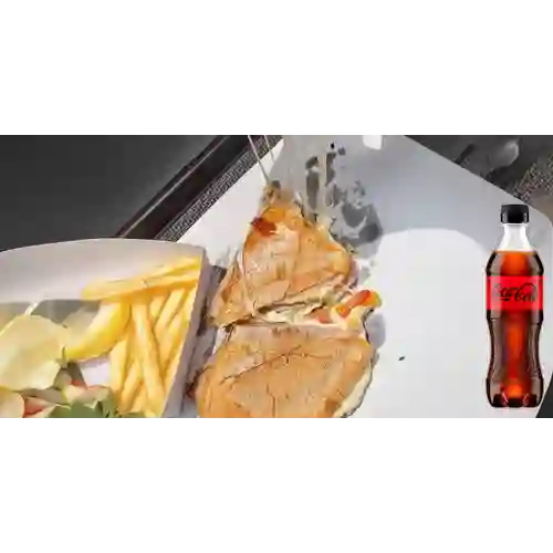 Combo Sándwich Combinado + Coca-Cola CERO 400ml