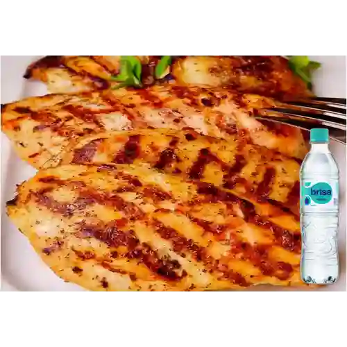 Combo Pechuga a la Plancha + Brisa Sin Gas 600ML