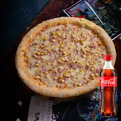 Pizza Maíz Tocineta Borde Queso +Cocacola Org 400ml