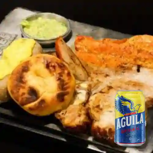 Combo Plato Mixto Tres Carnes + Aguila Orig Lata 330ml
