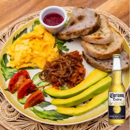 Combo Huevos Ropa Vieja + Cerveza Corona Bot. 355ml