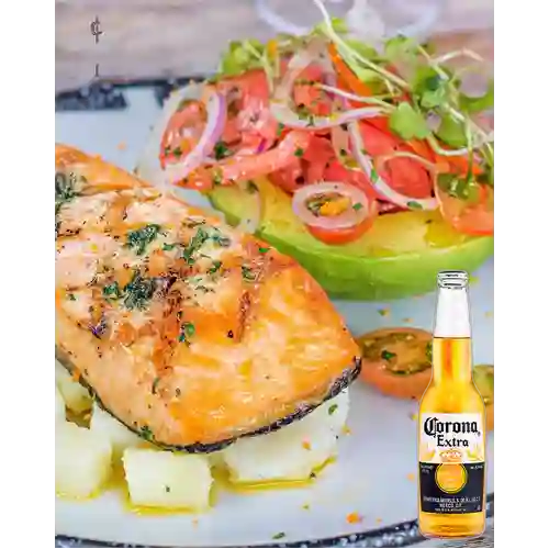 Combo Salmon Asturiano + Corona 330 ml