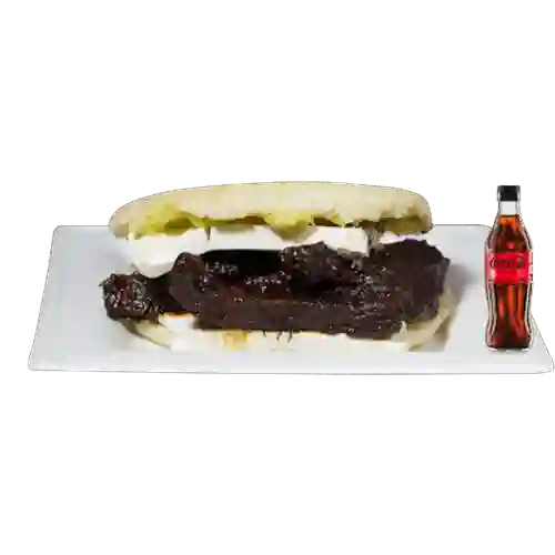 Combo Arepa Asado Negro + Coca Cola Sin Azúcar 300ML