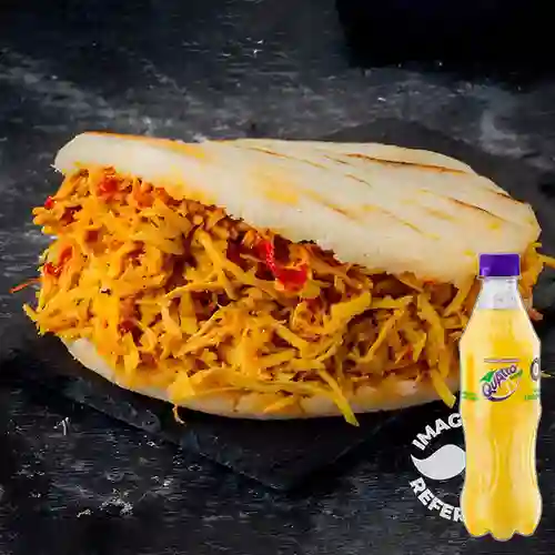 Combo Arepa de Desmechada&Huevo +Quatro Orig 400ML