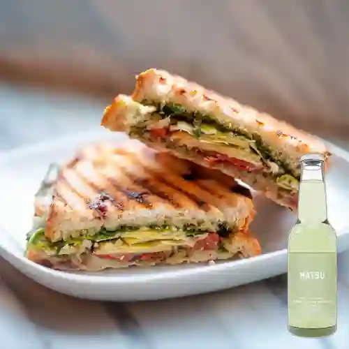 Panini Pollo Al Pesto +Hatsu Sandia Albahaca 300ml