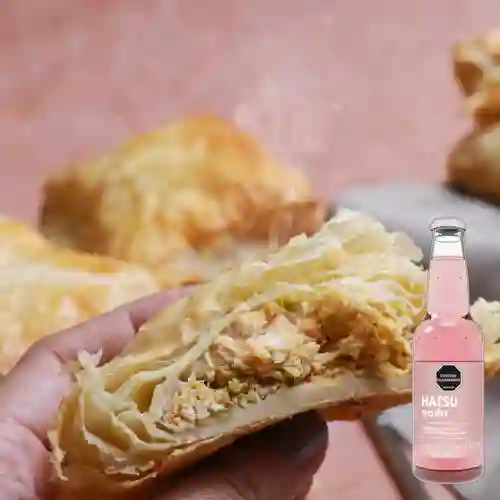Pastel Pollo&Verduras +Hatsu Frambuesa Rosas 300ml