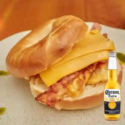 Combo Bagel Al Estilo Americano + Corona 250 ml