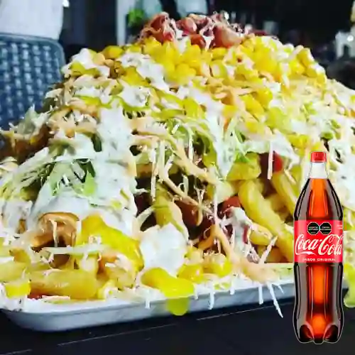 Combo Salchipapa Exterminio X2 + Econolitro + Coca-Cola Orig 1.5L