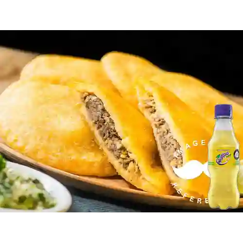 Combo Arepa de Huevo y Carne + Quatro Original 250ML