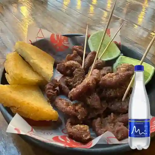 Combo Chunchulo c/ Arepa Frita +Manantial S/gas 600ml