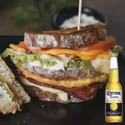 Combo Sándwich Club Al Alma + Corona Bot. 355ml