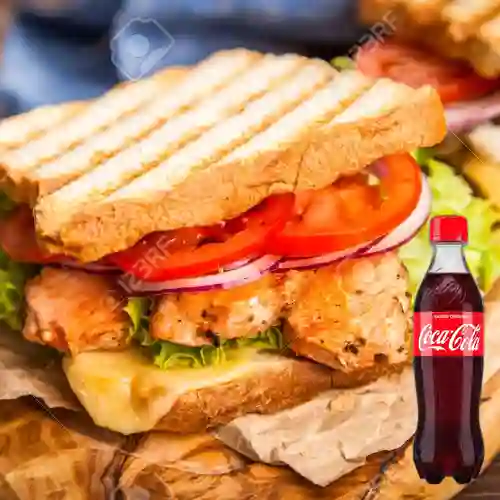 Combo Sándwich de Pollo + Coca Cola Pet 400Ml