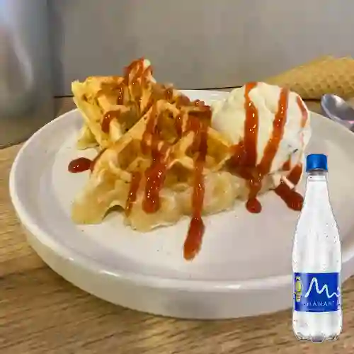 Combo Wafflebono con Gelato + Manantial Sin Gas 600 ml