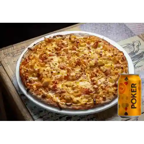 Combo Pizza Pollo Tocineta Miel Mostaza + Poker