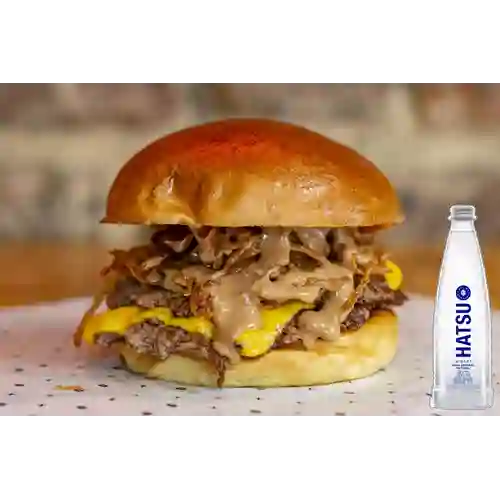 Jack Daniels Special Doble +Agua Hatsu S/gas 400ml