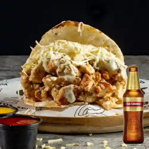 Combo Arepa de Pollo + Club Colombia