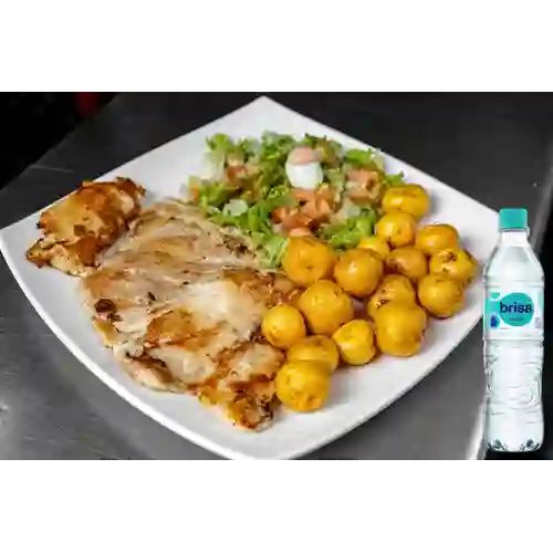 Combo Pechuga a la Plancha + Brisa Sin Gas 600ML