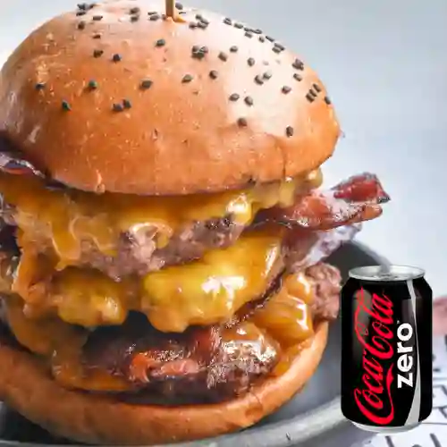 Combo Burger Triple Bacon + Coca Cola Zero 235 ml