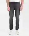 Jean Straight Fit Gris Grafito Ultraoscuro Talla 32/32 Chevignon