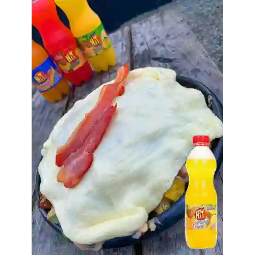 Combo Salchi la Mas Brutal + Hit Naranja Piña 500 ml