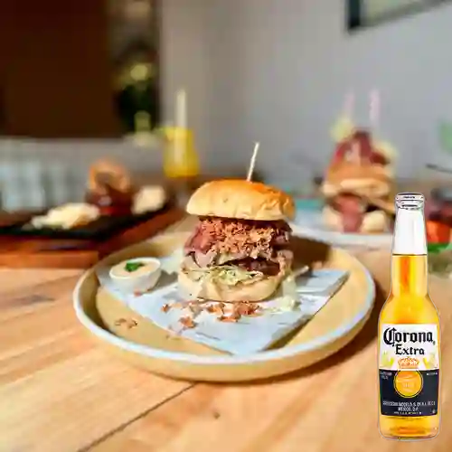 Combo Hamburguesa Guaricha + Corona 330 ml