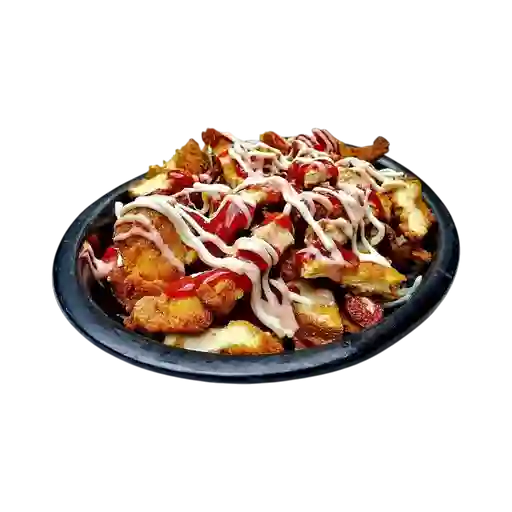 Salchipapa con Pollo