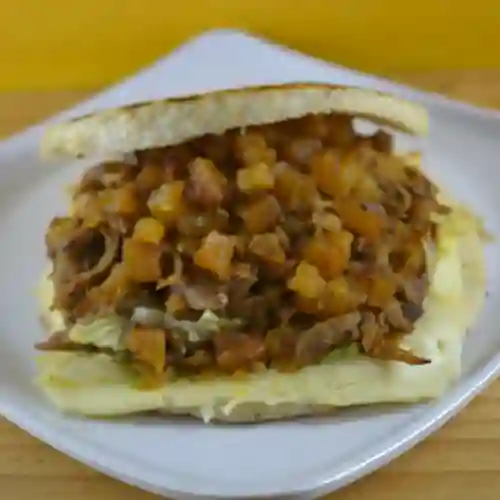 Arepa de Carne con Maduro