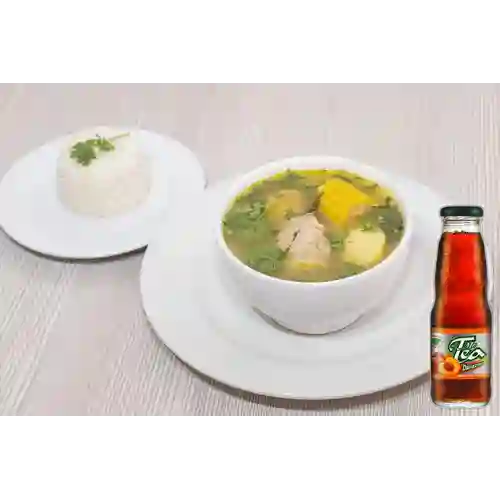 Combo Sopa de Pollo Grande + Mr Tea Limón