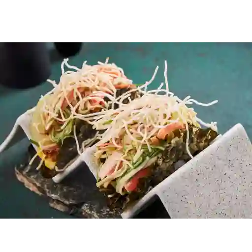 Poke taco de palmitos de cangrejos