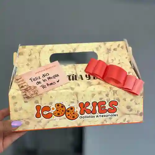 Caja de Galletas X 3 + Moño y Nota