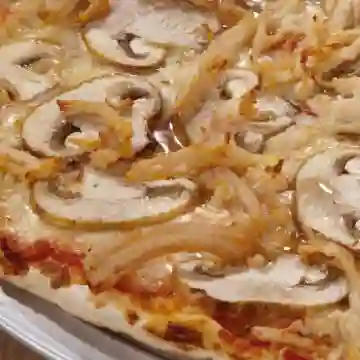 Pizza Pollo y Champiñones Familiar 40Cm