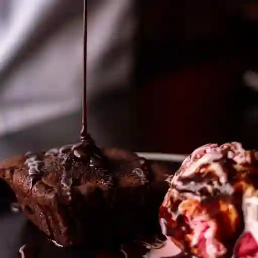 Brownie con Helado