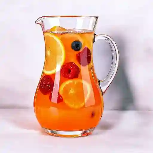 Jugos naturales en agua