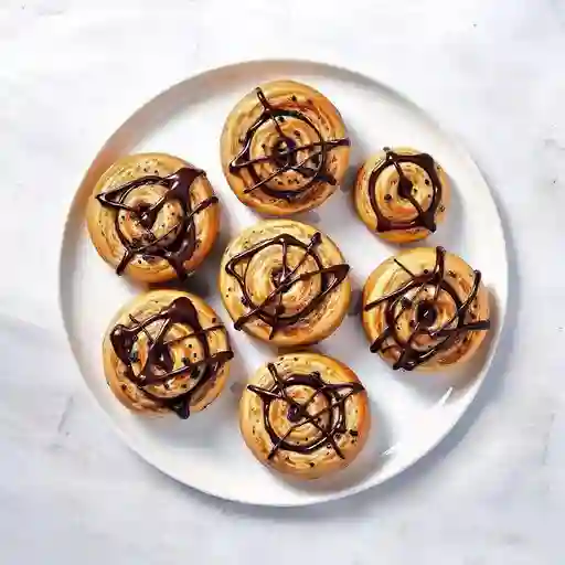 Choco Oreo Cinnamon Roll X6