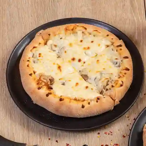 Pizza Pollo Champiñon